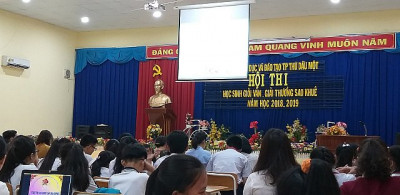 Trường đạt hạng 3 - Hội thi HSG Văn giải thưởng "Sao Khuê" cấp Thành phố - Năm học 2018 - 2019