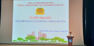 Một số hình ảnh về tham dự các diễn đàn