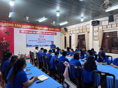 Đồng chí Nguyễn Công Lý - UV.BCH Tỉnh đoàn-TUV-Bí thư Thành Đoàn phát biểu chỉ đạo, định hướng
