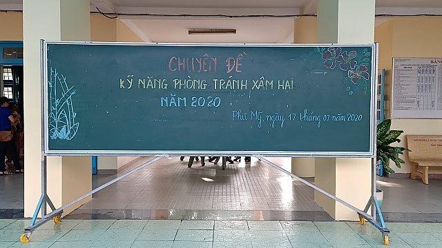 Sinh hoạt chuyên đề về giới tính kỷ năng phòng chống xâm hại