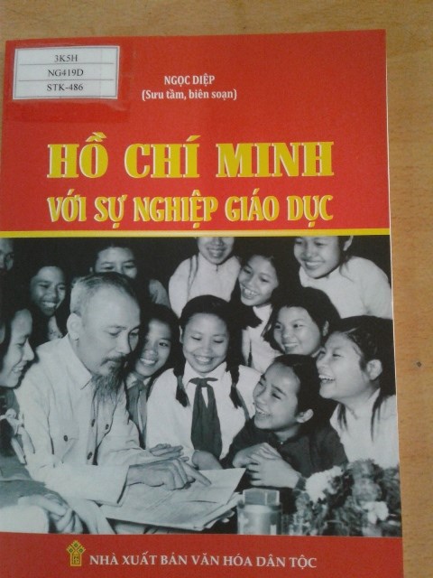 Trường THCS Phú Mỹ phát động phong trào đọc sách Kỷ niệm 132 năm Ngày sinh của Chủ tịch Hồ Chí Minh