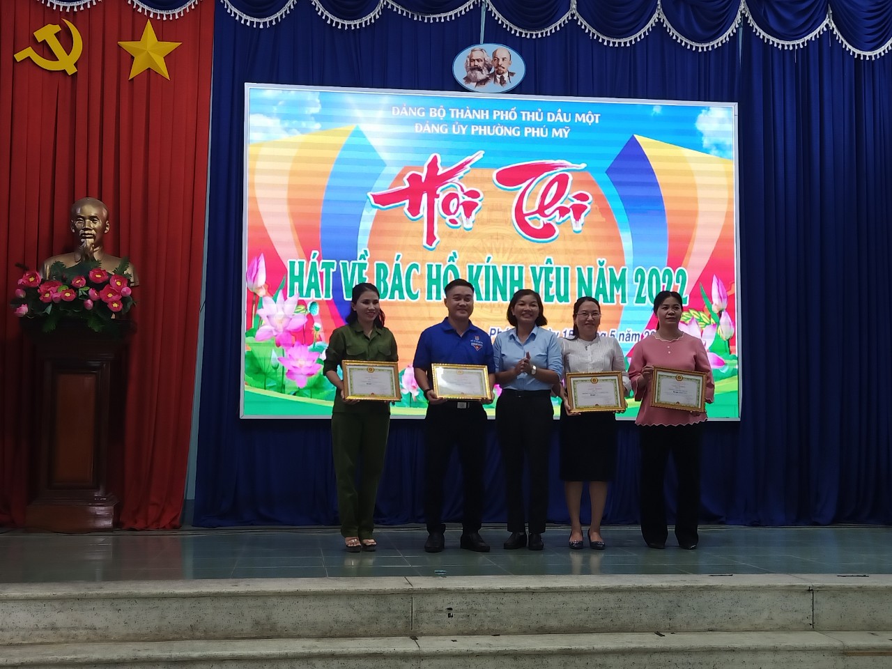 Trường THCS Phú Mỹ đạt giải ba toàn đoàn hội thi "Hát về Bác Hồ kính yêu" năm 2022