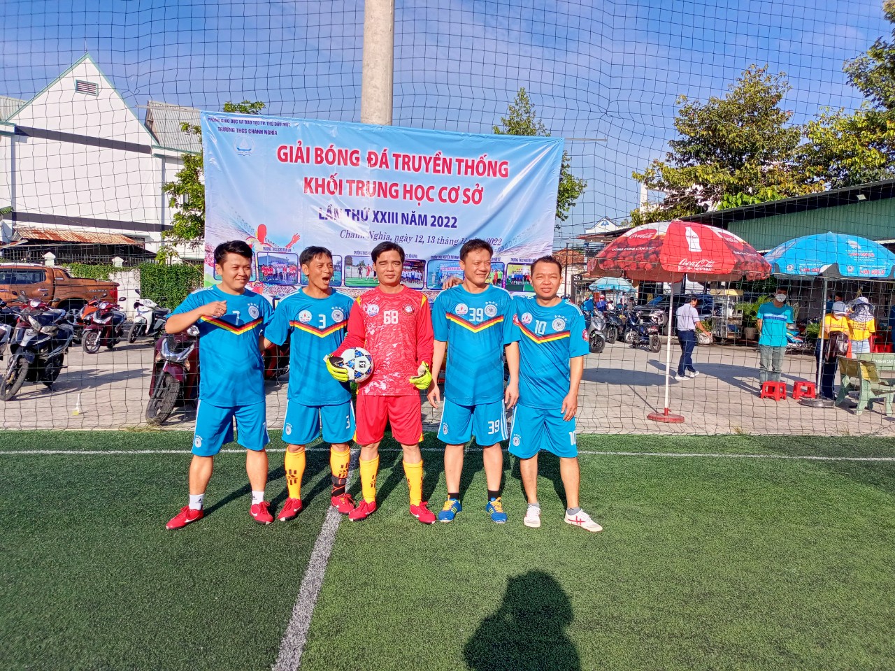 Phú Mỹ đoạt giải nhì giải bóng đá liên trường khối THCS năm 2022-2023